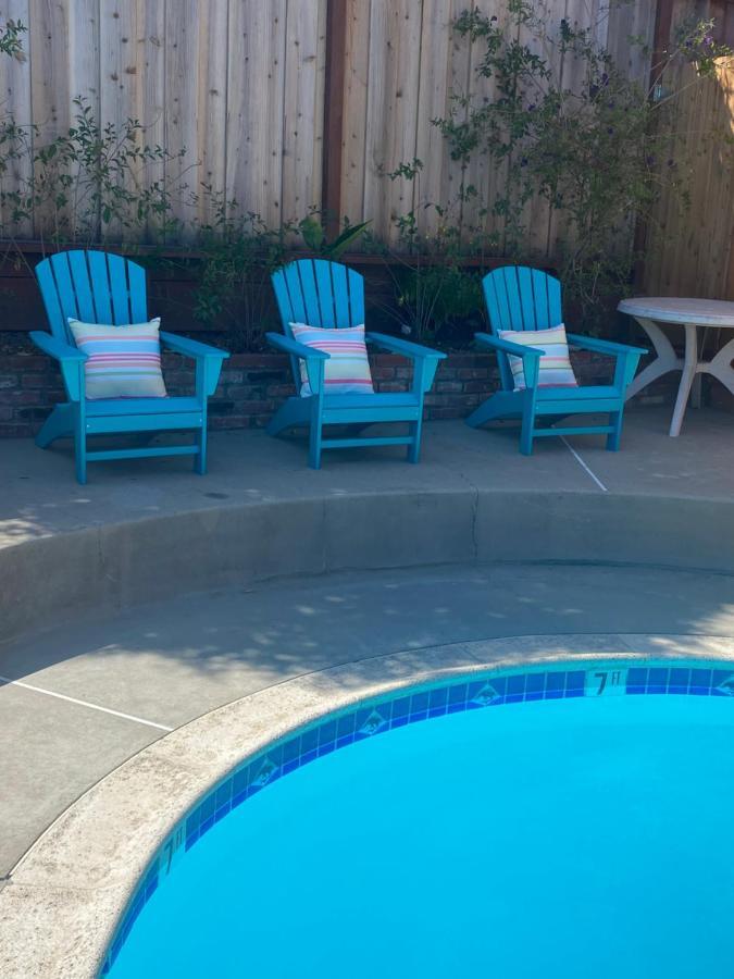 Sunny Cove Motel Капитола Екстериор снимка
